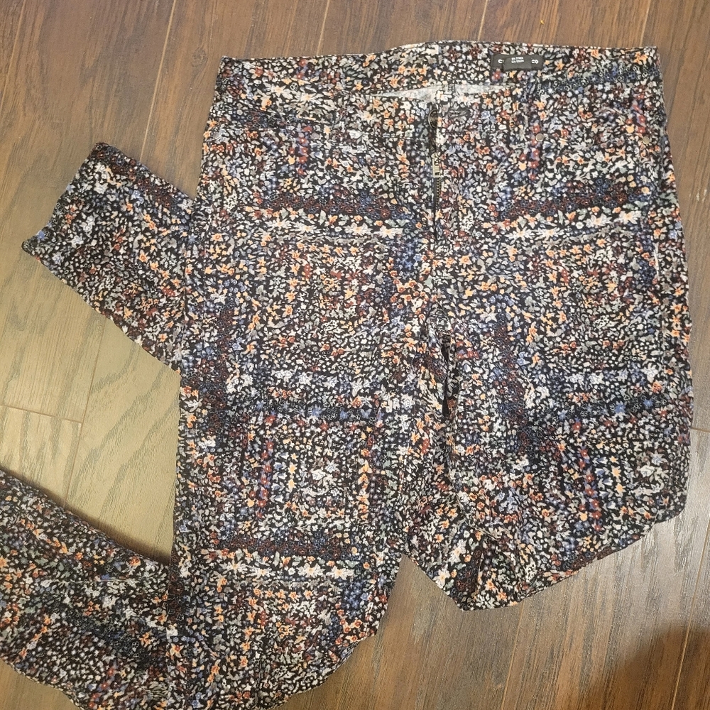 Floral skinny pants